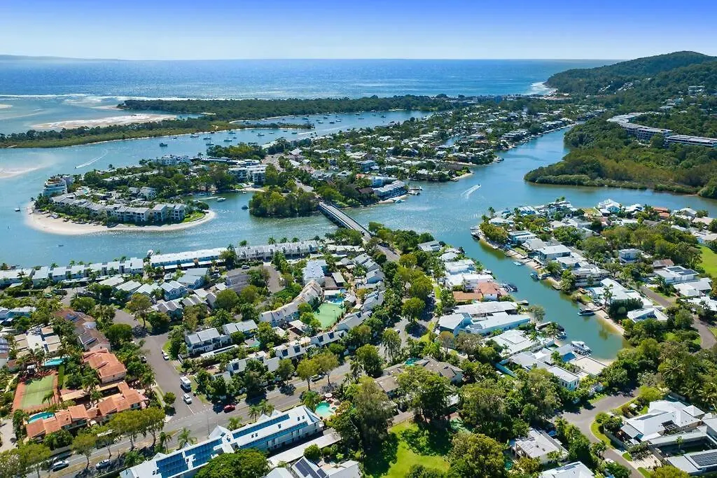 Boutique Noosaville Townhouse, Walk Beach & River 0*,  أستراليا